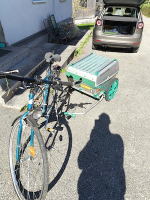 gutes Trekking-Rad Mistral + Richie Sport - Alu-Radanhänger mit Federung, verschliessbar  Bild 2