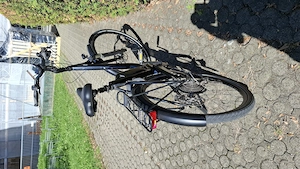 Fahrrad E- City Bike schwarz Bild 4