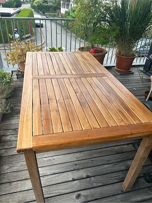 Gartentisch Bild 5