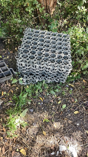 Verschiedene Garten Raster zu verschenken nur Selbstabholung  Bild 2