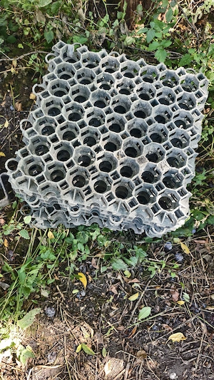 Verschiedene Garten Raster zu verschenken nur Selbstabholung  Bild 3