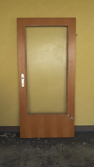 Wohnzimmer Tür dringend gesucht 