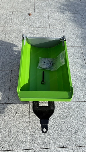 Deutz-Fahr Hänger Bild 3