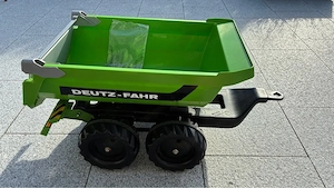Deutz-Fahr Hänger Bild 2