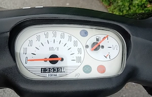 Yamaha Neos Bild 4