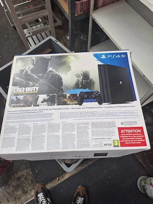 ps4 in ein guten zustand Bild 3