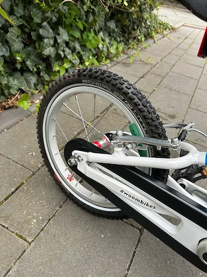 Woom 2 Kinderfahrrad 14 Zoll blau Weiß Bild 3