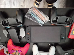 Nintendo Switch 2 + Zubehör + Spiele Bild 8