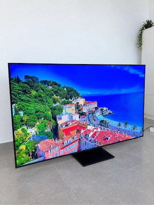 Samsung 55 Zoll QLED 120Hz smart tv  Bild 10