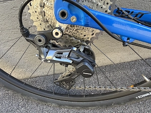 Gravel Bike Rocky Mountain Solo 50 Gr. M Bild 2