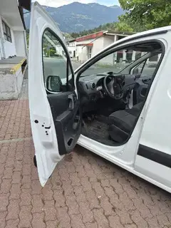 Peugeot 2008 Bild 2