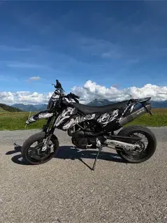 Ktm 690 Smc Bild 2