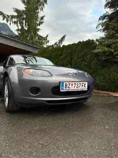 Mazda MX-5 Cabrio Roadster TAN Bild 10