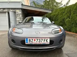Mazda MX-5 Cabrio Roadster TAN Bild 2
