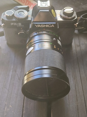 Fotoapparat YASHICA Anolog Bild 3