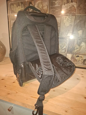 vaude Rollkoffer mit Rucksackfunktion Bild 3