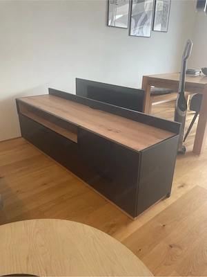 TV-Board XXXLutz Bild 5