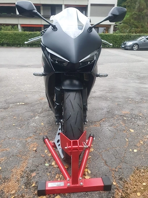 Honda CBR 650 RA. Service gepflegt Bild 4