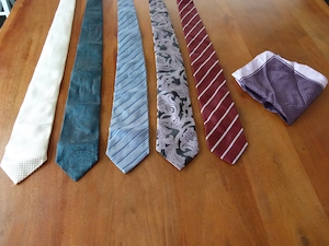 Hugo Boss Konvolut Gr. 46   4 Anzüge + Sakko + 5 Krawatten Bild 9