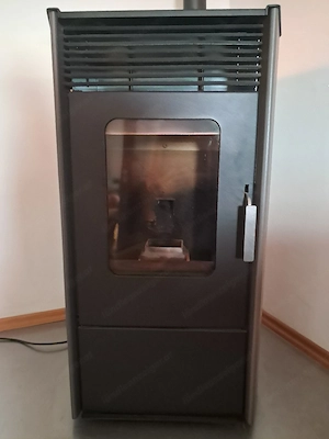 Pellet-Holzofen  Bild 2