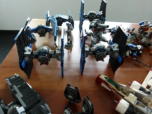 LEGO Star Wars Sammlung   ca. 40 gebaute Sets & 60+ Figuren Bild 5