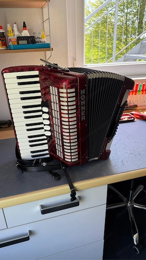 Akkordeon Hohner Concerto III Bild 2