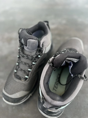 Adidas Trekkingschuhe Gr 38 (fallen klein aus)? Bild 3