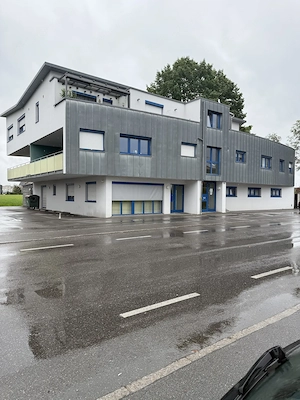 Hard 110 m2 Geschäftslokal zu vermieten oder verkaufen 
