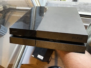 Sony PlayStation 4 PS4 CUH-1004A 500 GB - DEFEKT   Bastler Bild 2