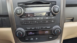 Honda CR-V 2.2i CTDi Executive   Allrad, top ausgestattet, technisch top gepflegt, sofort verfügbar Bild 6