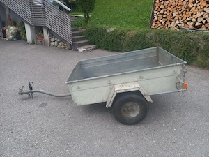 Pkw Anhänger gegen eine Kiste Bier abzugeben Bild 2