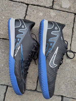 Hallenschuhe Nike Air Zoom Fuusball 41 Bild 3