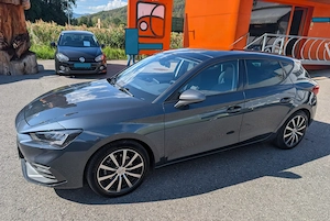 SEAT Leon FR 2.0 TDI | Top-Zustand | Garantie 02 27 | Panorama | AHK | ACC | 12" Navi | Voll-LED | 8 Bild 6