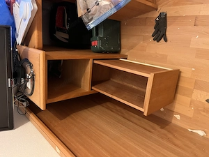 Echtholzmöbel: Tisch  Holztruhe SZ Kasten  Bild 2