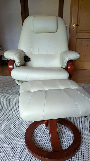Massagestuhl Leder mit Fußteil Bild 2