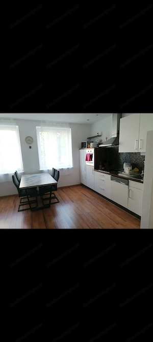 Vermiete schöne 2 Zimmerwohnung Bild 2