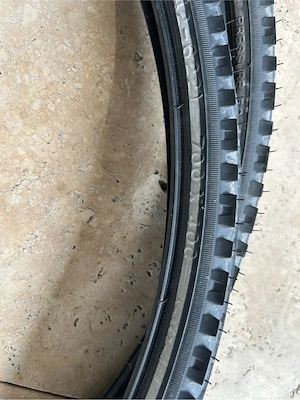 verschenke Fahrradzubehör und -teile Bild 6