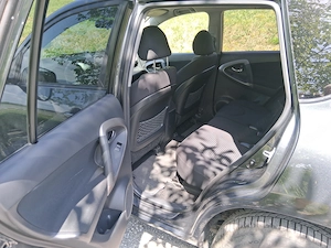 Toyota RAV 4 Allrad Bild 8