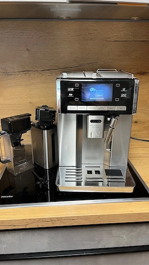 Delonghi Kaffeevollautomat Bild 3