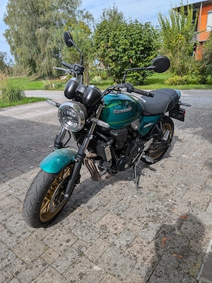 Kawasaki Z 650 RS Bild 2