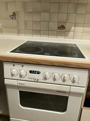 Elektroherd, Herd, Backofen, Glaskeramikkochfeld Bild 2