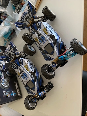 WLtoys 124017-V8 RC Rennwagen 1 12 2,4G 4WD 75km h Brushless - Buggy Bild 4