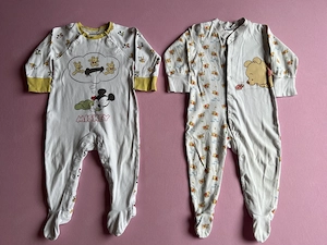 H&M Baby-Schlafsack, Gr. 86 98 (1-3Y) + zwei Langarm-Pyjamas, Gr. 80 (9-12M) Bild 8