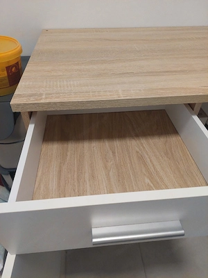 Schreibtisch  Bild 3