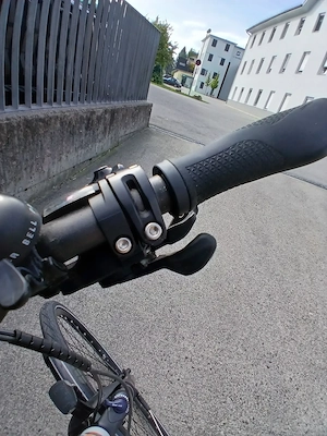 E Bike KTM gebraucht Bild 9