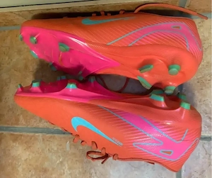Fußball Nike Schuhe  Bild 2