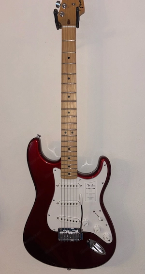 Fender Standard Stratocaster Bild 4