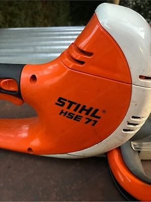 Stihl HSE71 Heckenschere Bild 2