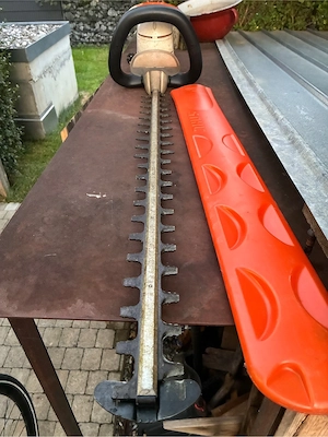 Stihl HSE71 Heckenschere Bild 4