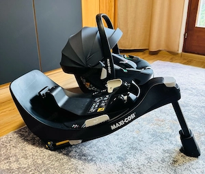 Maxi Cosi Pebble 360 drehbar I size Bild 3